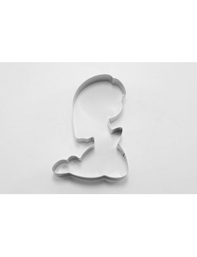 Cortador niña de comunión rezando