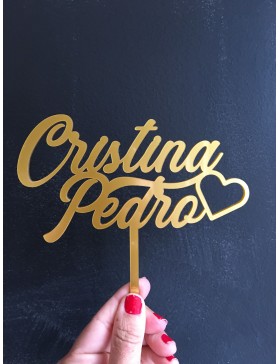 Topper metacrilato 2 líneas nombres y corazón 15 cm