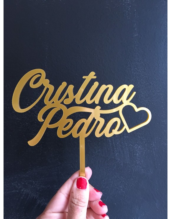 Topper metacrilato 2 líneas nombres y corazón 15 cm