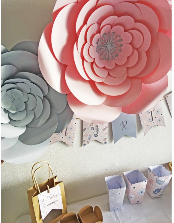 Flor de papel gigante 1