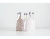 Corona cumpleaños estrellas gris