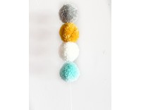 Clase en directo POMPONES