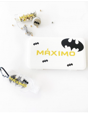 Pack caja + gel + kit cuelgamascarilla DIY Batman